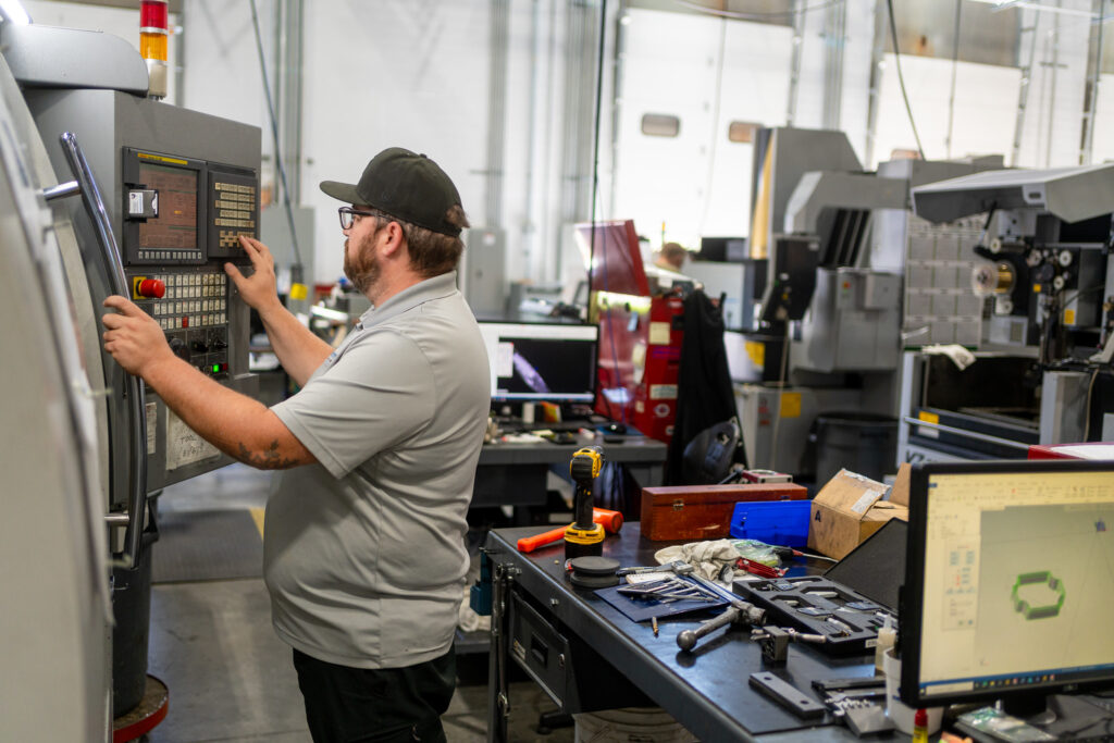 CNC Milling at Free Form Polymers